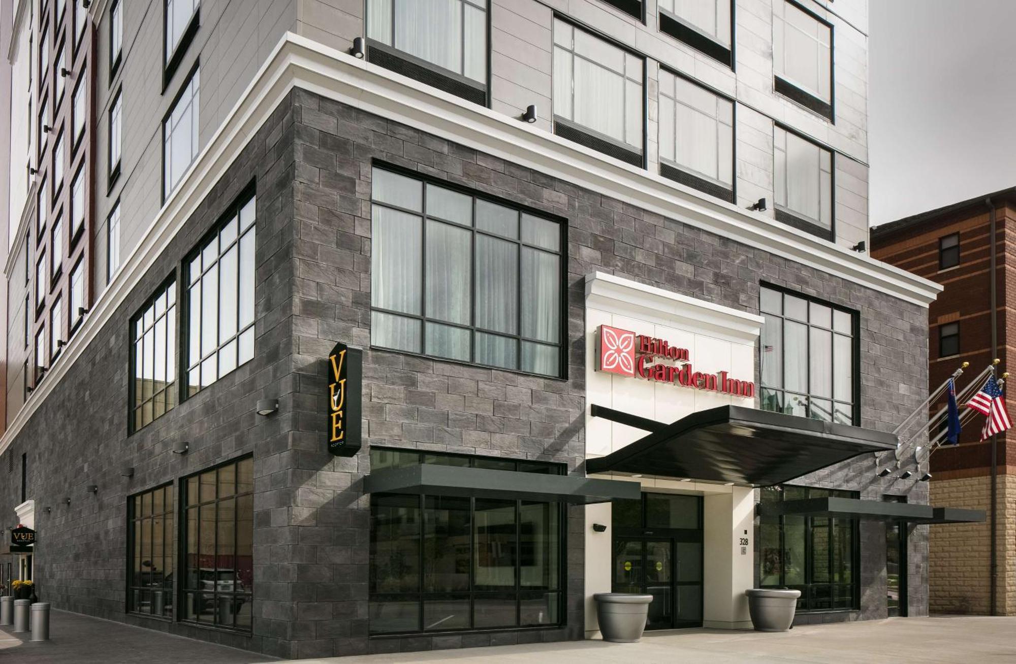 Hilton Garden Iowa Downtown Hotel