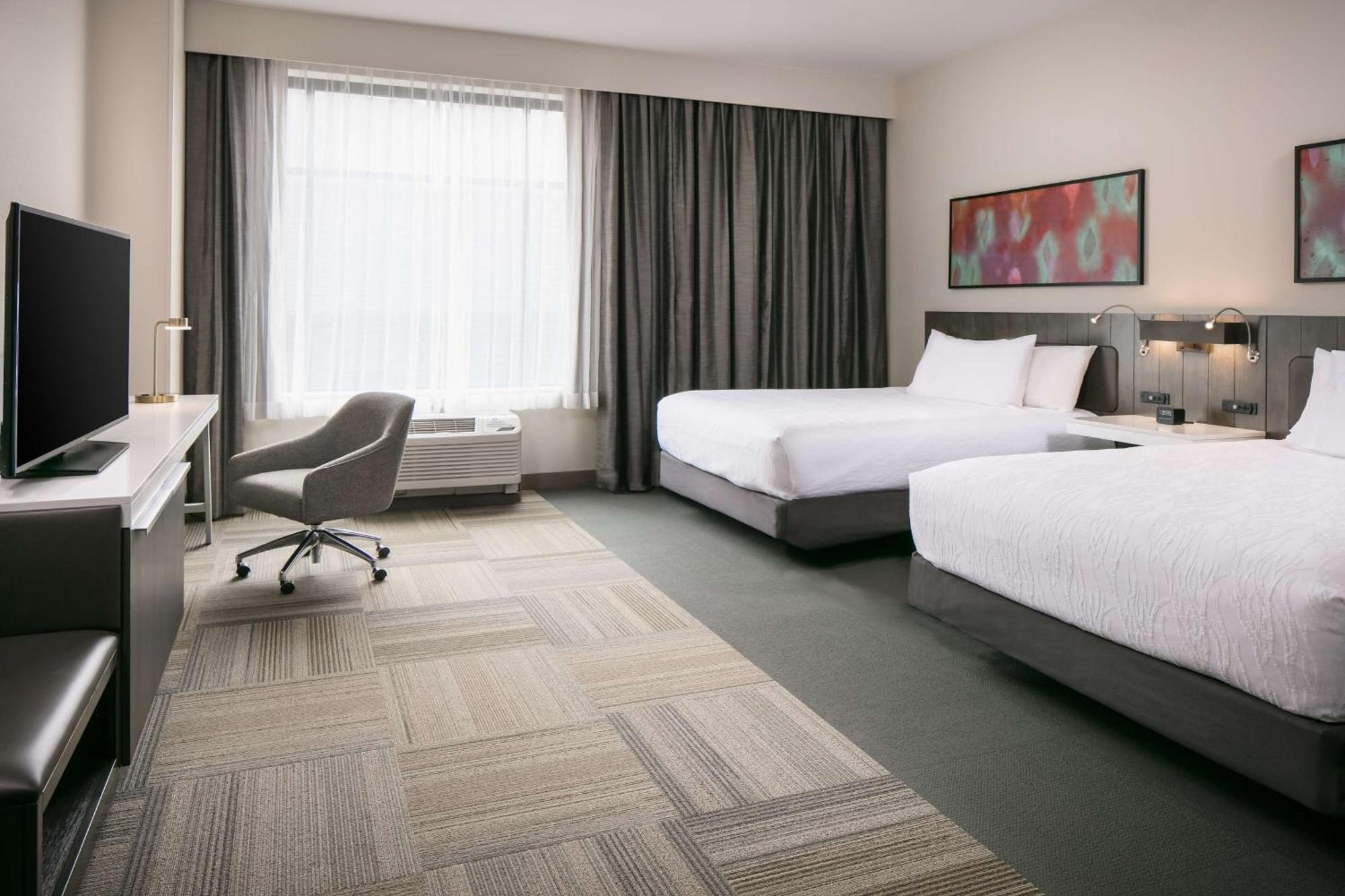 Hilton Garden Iowa Downtown Hotel