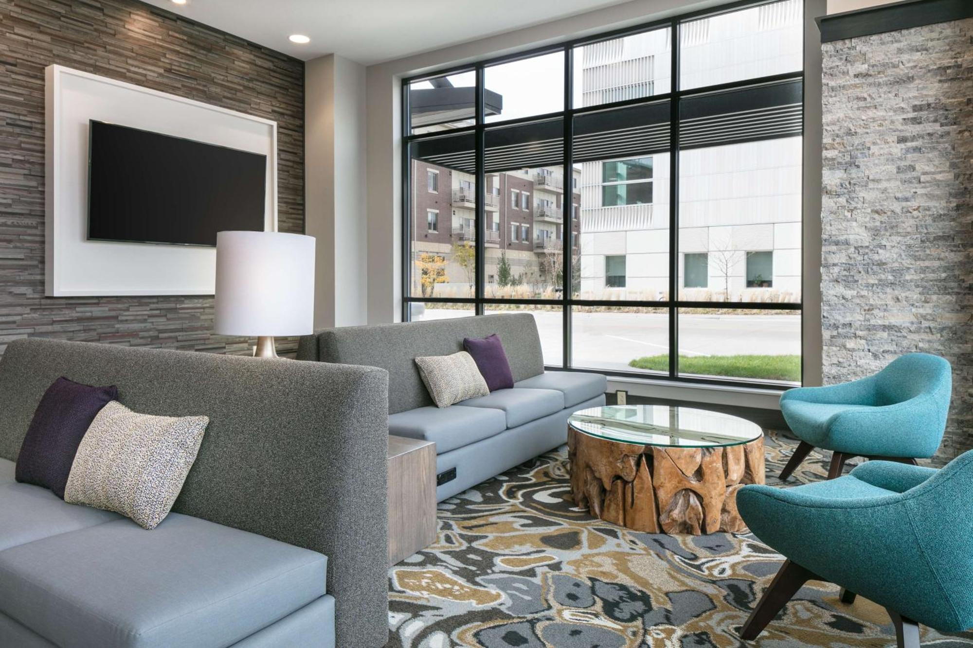 Hilton Garden Iowa Downtown Hotel